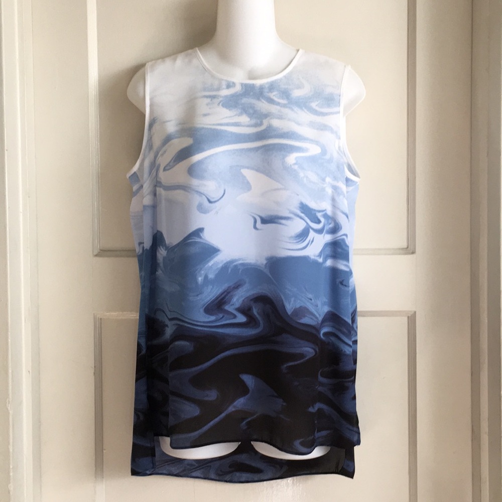 🌎Vince Camuto Sleeveless Tunic Top
